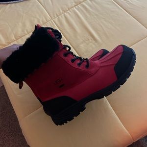 UGG Boots, Women Size 9, Red
